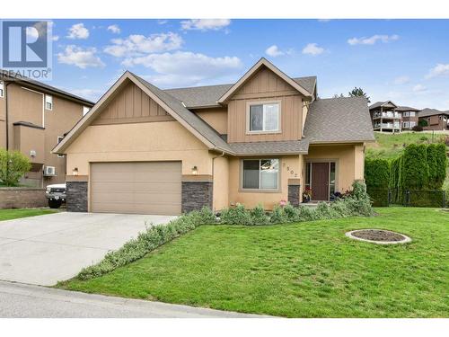 2502 Selkirk Drive, Kelowna, BC - Outdoor With In Ground Pool With Deck Patio Veranda With Backyard