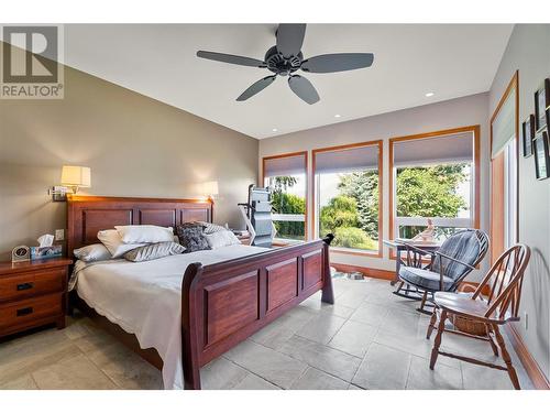 2149 Ingram Lane Road, Blind Bay, BC - Indoor Photo Showing Bedroom