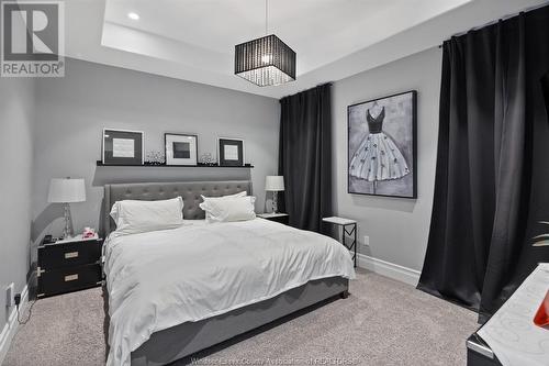 1622 Cypress, Windsor, ON - Indoor Photo Showing Bedroom