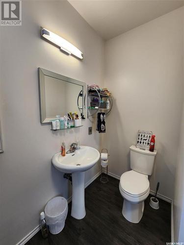 504 Anderson Street, Grenfell, SK - Indoor Photo Showing Bathroom