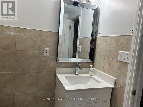 Basemen - 7326 Bayview Avenue, Markham, ON - Indoor Photo Showing Bathroom