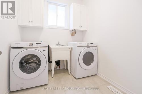#Upper -7853 Seabiscuit Dr, Niagara Falls, ON - Indoor Photo Showing Laundry Room