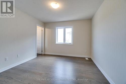 7 Ford St, Brant, ON - Indoor Photo Showing Other Room
