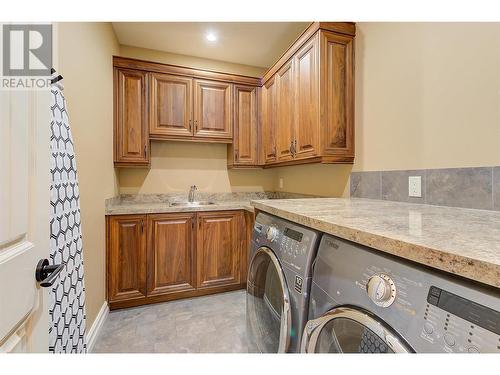 3137 Pinot Noir Place, West Kelowna, BC - Indoor Photo Showing Laundry Room