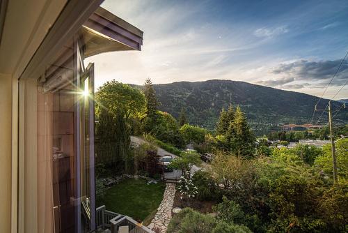128 Union Street, Nelson, BC -  With View