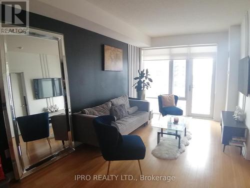 #1007 -360 Square One Dr, Mississauga, ON - Indoor Photo Showing Living Room