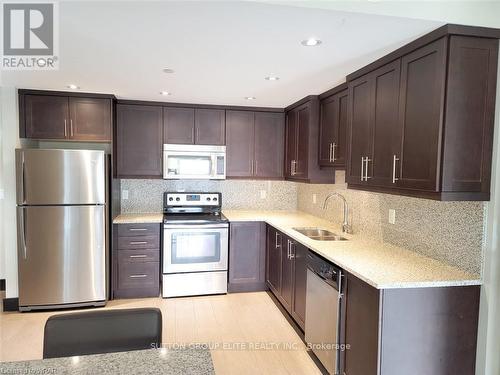 #517 -1235 Richmond St, London, ON - Indoor Photo Showing Kitchen With Double Sink With Upgraded Kitchen