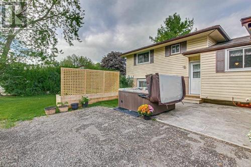 33374 Queen Street, North Middlesex, ON - Outdoor