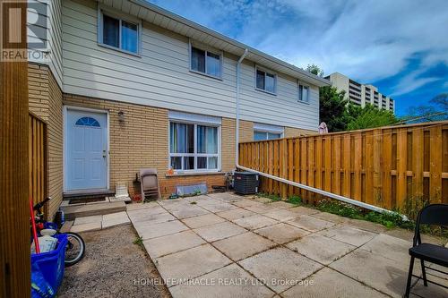 62 Riverdale Drive, Hamilton, ON - Outdoor With Exterior