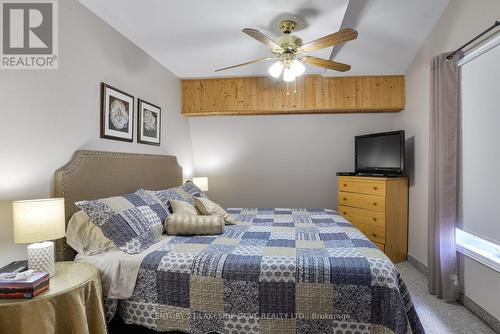 2597 Lakeshore Drive, Ramara, ON - Indoor Photo Showing Bedroom