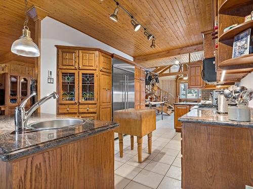 Kitchen - 92  - 94 Ch. Du Lac-Chaud, La Macaza, QC - Indoor Photo Showing Kitchen