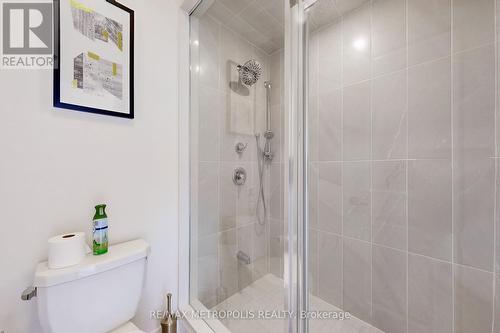 104 Stoneleigh Drive, Blue Mountains, ON - Indoor Photo Showing Bathroom