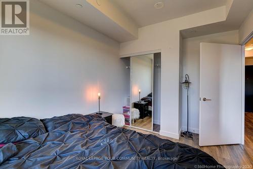 #4504 -8 Eglinton Ave, Toronto, ON - Indoor Photo Showing Bedroom