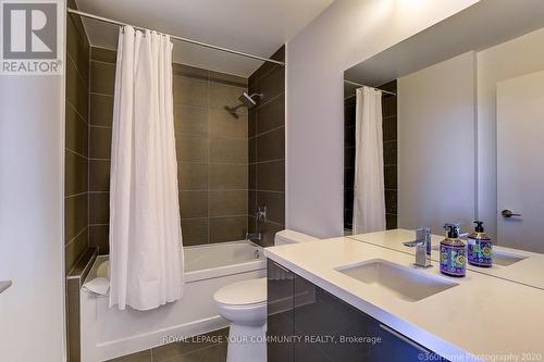 #4504 -8 Eglinton Ave, Toronto, ON - Indoor Photo Showing Bathroom