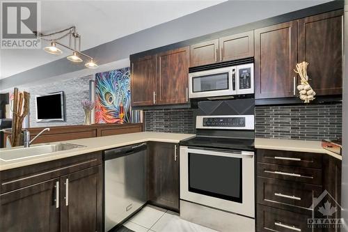 234 Rideau Street Unit#210, Ottawa, ON - Indoor Photo Showing Kitchen With Stainless Steel Kitchen