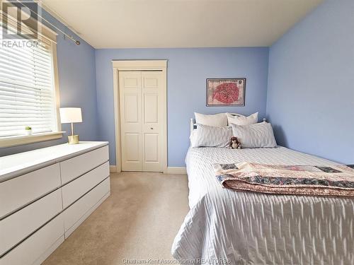 31 Ivy Place, Chatham, ON - Indoor Photo Showing Bedroom