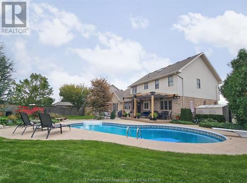 31 Ivy Place, Chatham, ON - Outdoor With In Ground Pool With Deck Patio Veranda With Backyard