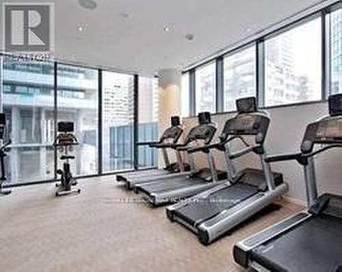 #1705 -42 Charles St E, Toronto, ON - Indoor Photo Showing Gym Room