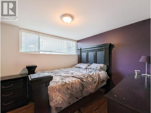 3920 Trout Drive, Lac La Hache, BC - Indoor Photo Showing Bedroom