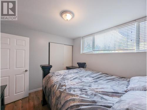 3920 Trout Drive, Lac La Hache, BC - Indoor Photo Showing Bedroom