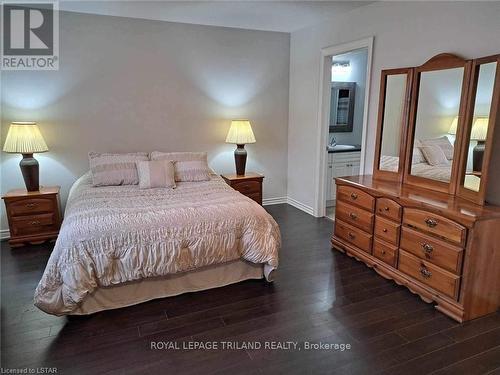 #108 -3320 Meadowgate Blvd, London, ON - Indoor Photo Showing Bedroom