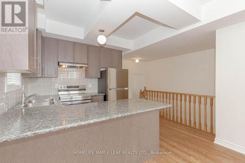 30 Halliford Place, Brampton, ON - Indoor Photo Showing Kitchen With Double Sink