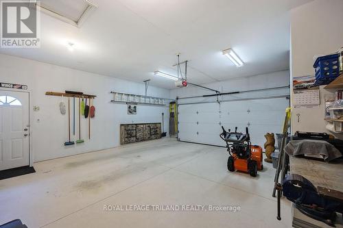 28 James Turvey Place, St. Thomas, ON - Indoor Photo Showing Garage