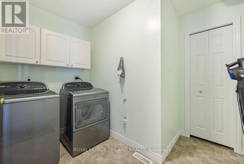 28 James Turvey Place, St. Thomas, ON - Indoor Photo Showing Laundry Room