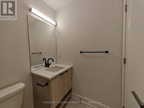 #710 -185 Dunlop St E, Barrie, ON - Indoor Photo Showing Bathroom
