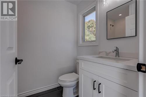 80 Loucks Lane, Chatsworth, ON - Indoor Photo Showing Bathroom