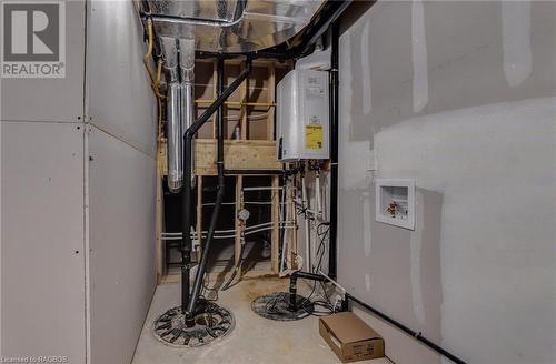 80 Loucks Lane, Chatsworth, ON - Indoor Photo Showing Basement