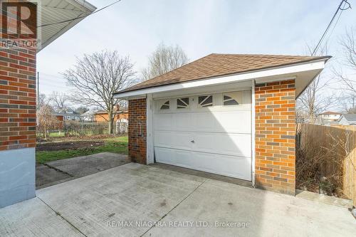 219 Central Ave, Fort Erie, ON - Outdoor With Exterior