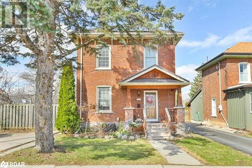 4 Hillside Street, Belleville, ON - Outdoor