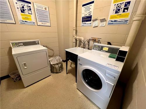 606 565 Corydon Avenue, Winnipeg, MB - Indoor Photo Showing Laundry Room
