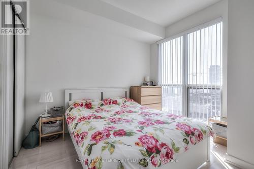 #1701 -1 The Esplanade Dr, Toronto, ON - Indoor Photo Showing Bedroom