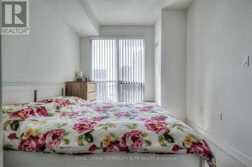 #1701 -1 The Esplanade Dr, Toronto, ON - Indoor Photo Showing Bedroom