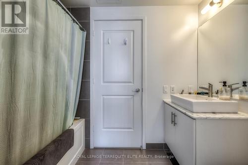 #1701 -1 The Esplanade Dr, Toronto, ON - Indoor Photo Showing Bathroom