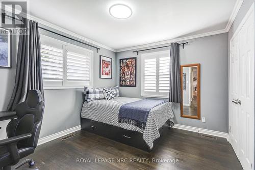 18 Boese Crt, St. Catharines, ON - Indoor Photo Showing Bedroom