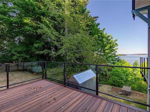 11231 Chemainus Rd, Ladysmith, BC - Outdoor With Body Of Water