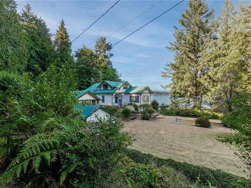 11231 Chemainus Rd, Ladysmith, BC - Outdoor With Body Of Water