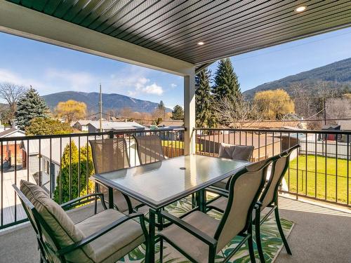 7050 53 Street, Salmon Arm, BC - Outdoor With Deck Patio Veranda With Exterior