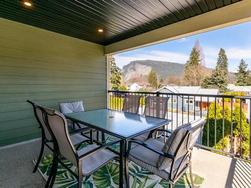 7050 53 Street, Salmon Arm, BC - Outdoor With Deck Patio Veranda With Exterior