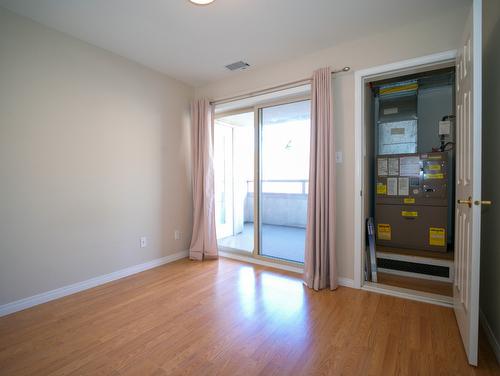 310-3805 30 Avenue, Vernon, BC - Indoor Photo Showing Other Room
