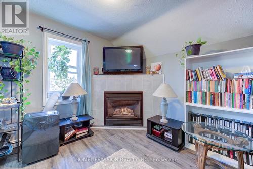 18 Elgin St, Brantford, ON - Indoor Photo Showing Living Room With Fireplace