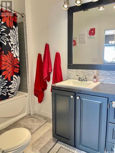 Amien'S Acreage, Spiritwood Rm No. 496, SK - Indoor Photo Showing Bathroom