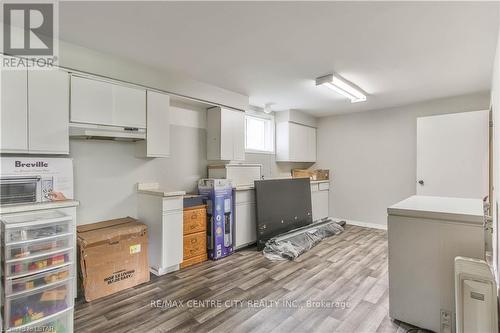 #12 -214 South St W, Aylmer, ON - Indoor
