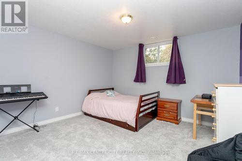 520 Fairground Rd Rd W, Norfolk, ON - Indoor Photo Showing Bedroom
