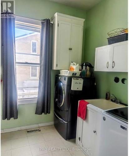 279 1St Ave S, Arran-Elderslie, ON - Indoor Photo Showing Laundry Room
