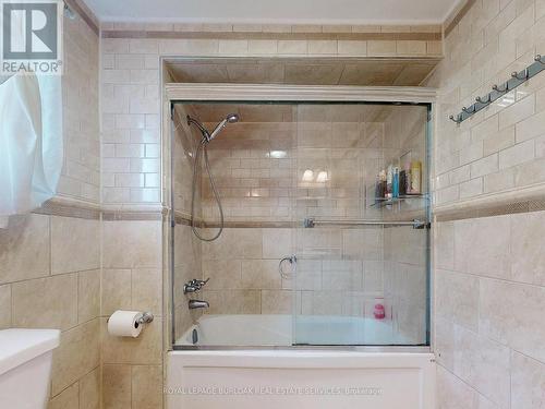341 Celtic Drive, Hamilton, ON - Indoor Photo Showing Bathroom