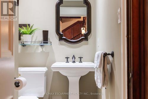 329 Douglas Ave, Oakville, ON - Indoor Photo Showing Bathroom